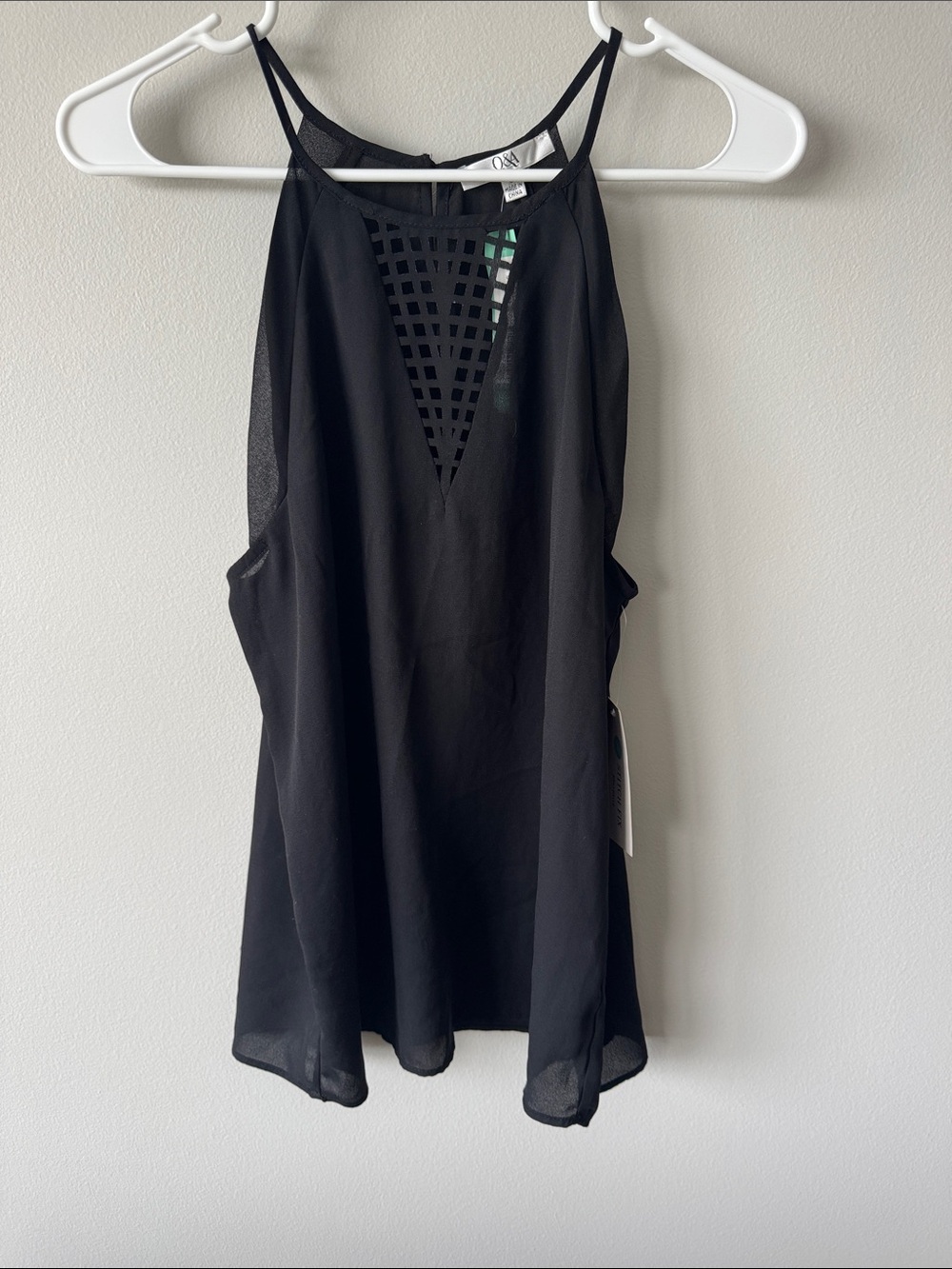 Black Women's Sleeveless Tank Top with Lattice V-Neck